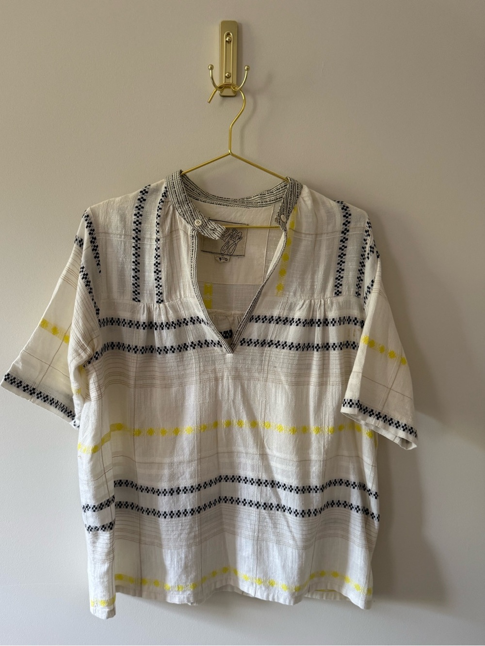Ace & Jig top.